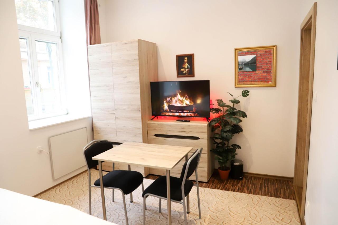 «Go West» Guest Rooms Wien Eksteriør bilde